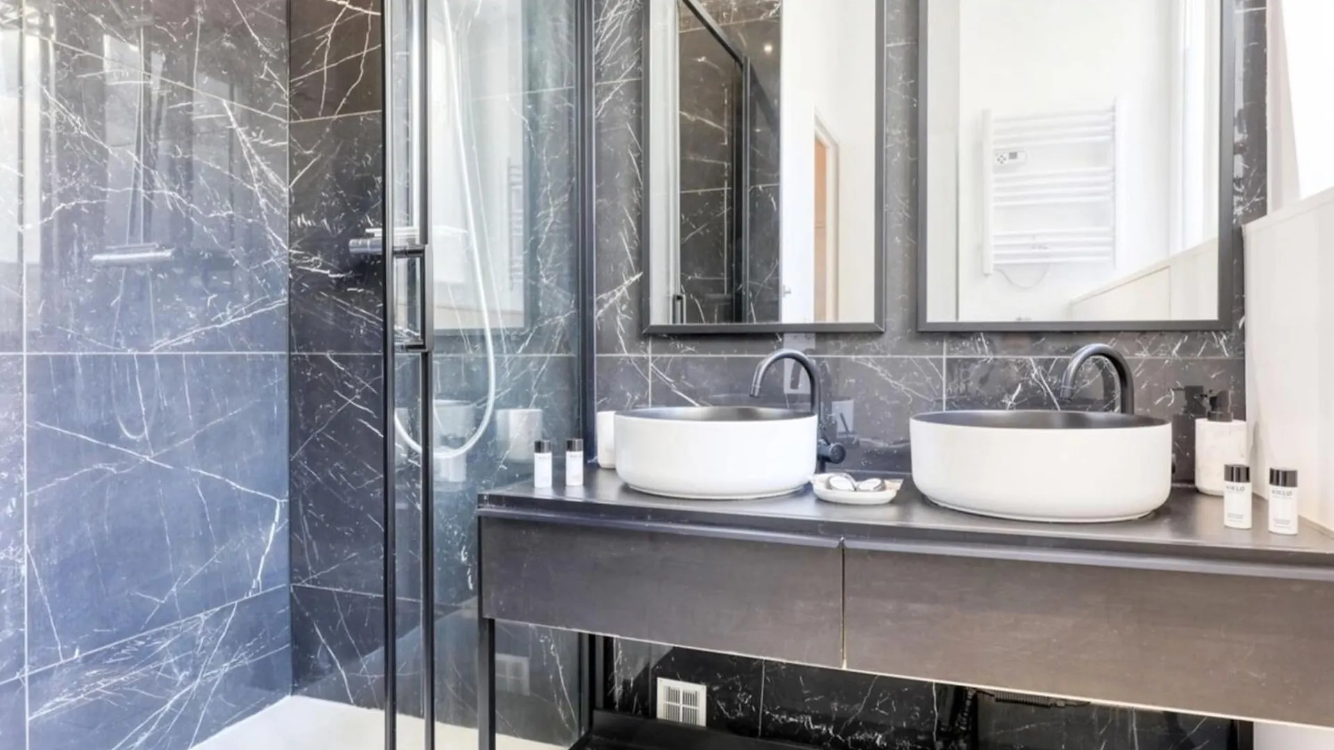 Blue Design 2Bdr Flat In The Heart Of Bastille Paris 0*,
